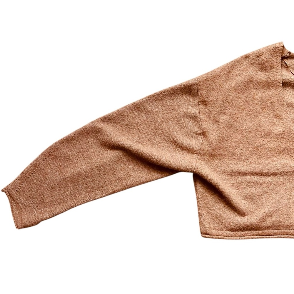 BDG brown v-neck crop oversized boxy fit sweater size Medium - Picture 4 of 6
